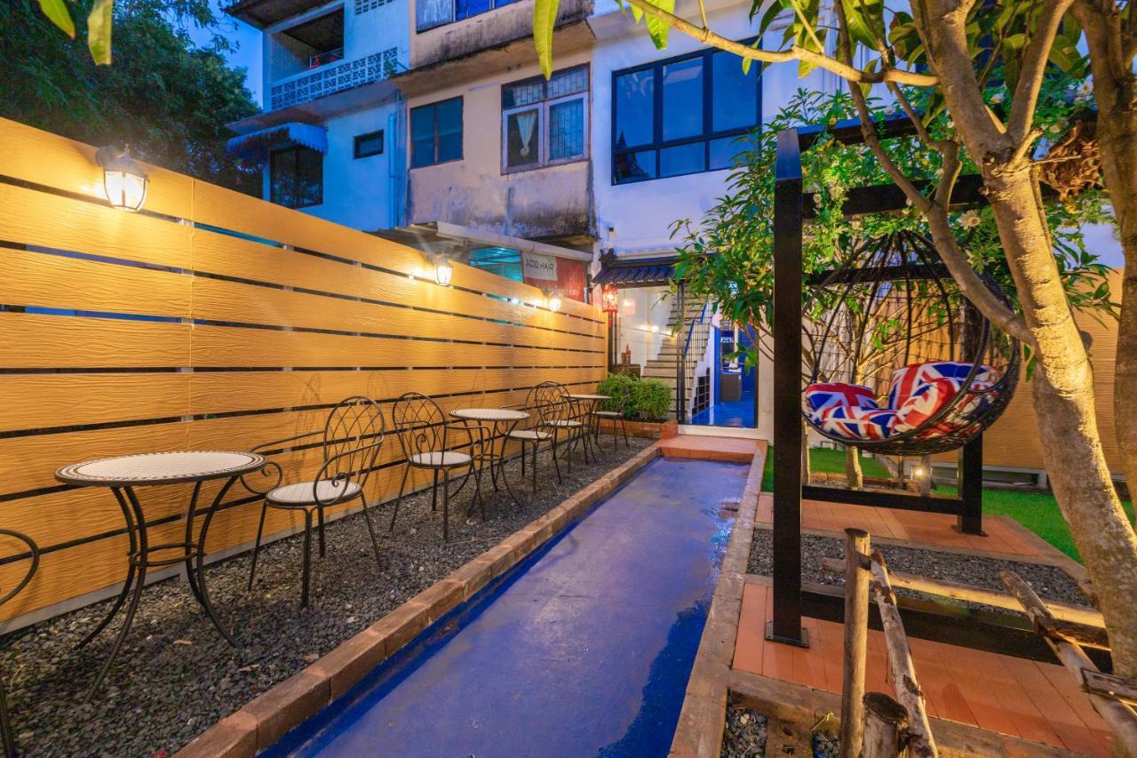 Albergue Marco Polo Phuket Poshtel & Bistro Exterior foto
