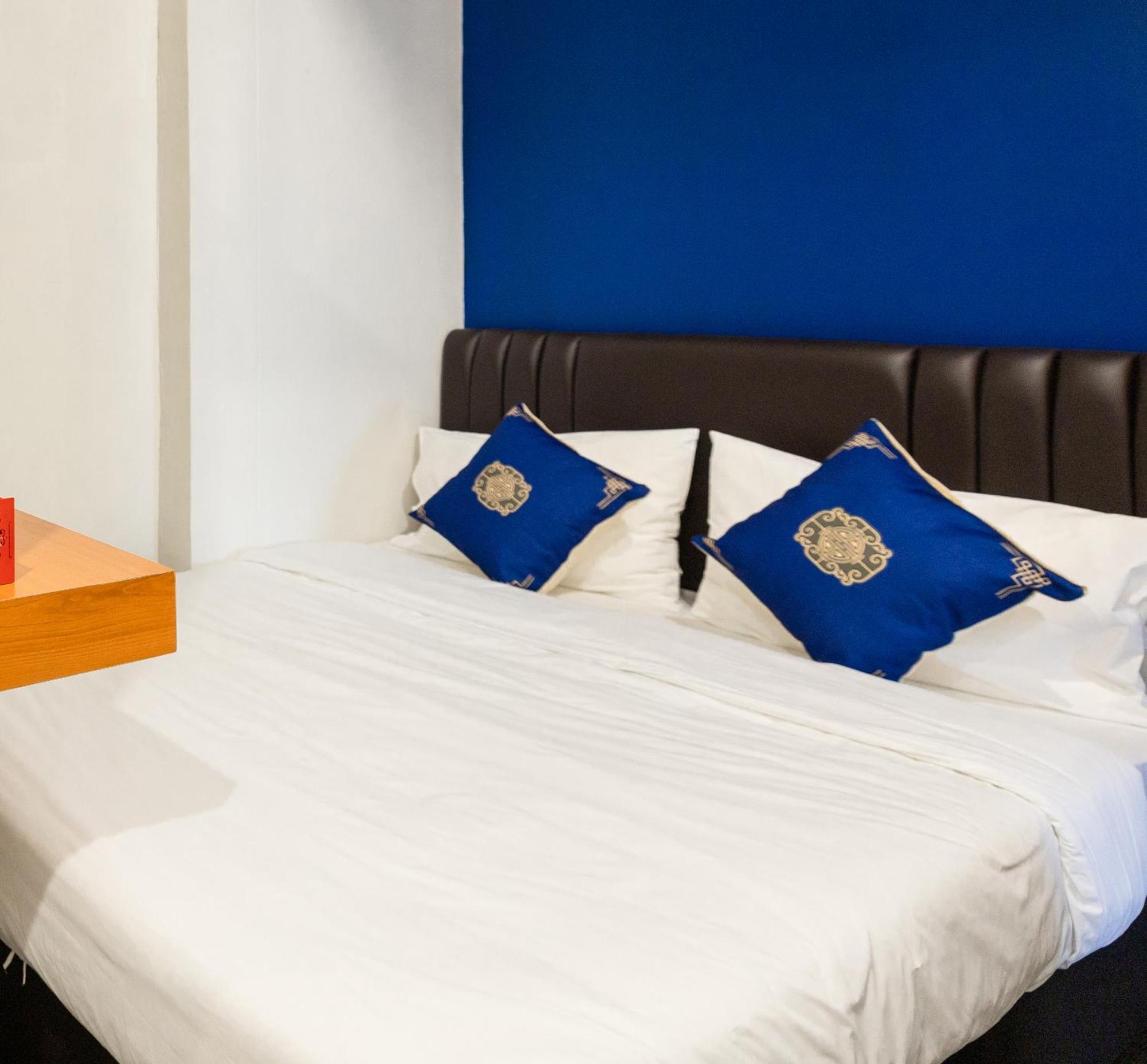Albergue Marco Polo Phuket Poshtel & Bistro Habitación foto